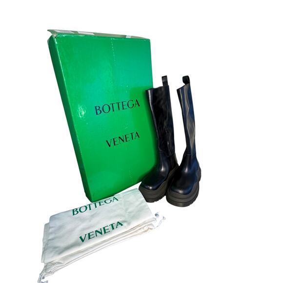 Bottega Veneta NIB Black Tire Tall Lug Sole Boots Size 37 - Picture 2 of 10